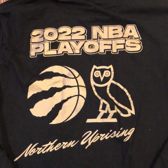 OVO Raptor’s 2022 NBA Playoffs men’s long-sleeve shirt - black - Picture 4 of 4